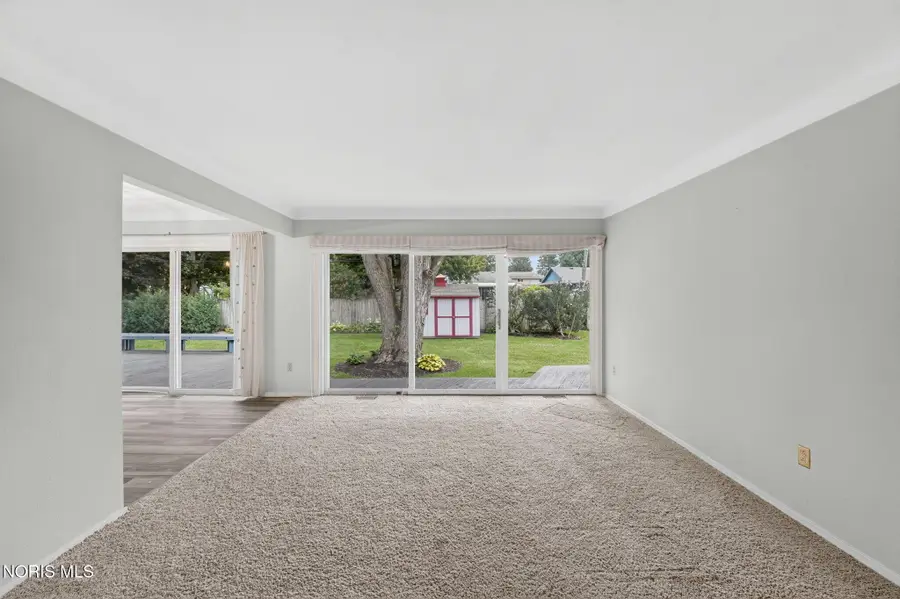 1037 Westbrook Drive, Perrysburg, OH 43551 - #3