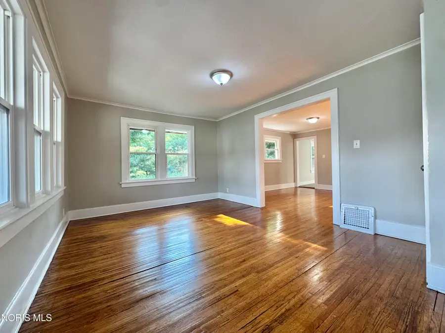 1117 Nevada Street, Toledo, OH 43605 - #3
