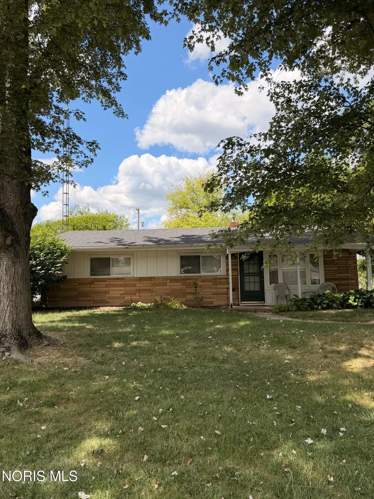 4901 Brinthaven Road, Sylvania, OH 43560 - #1