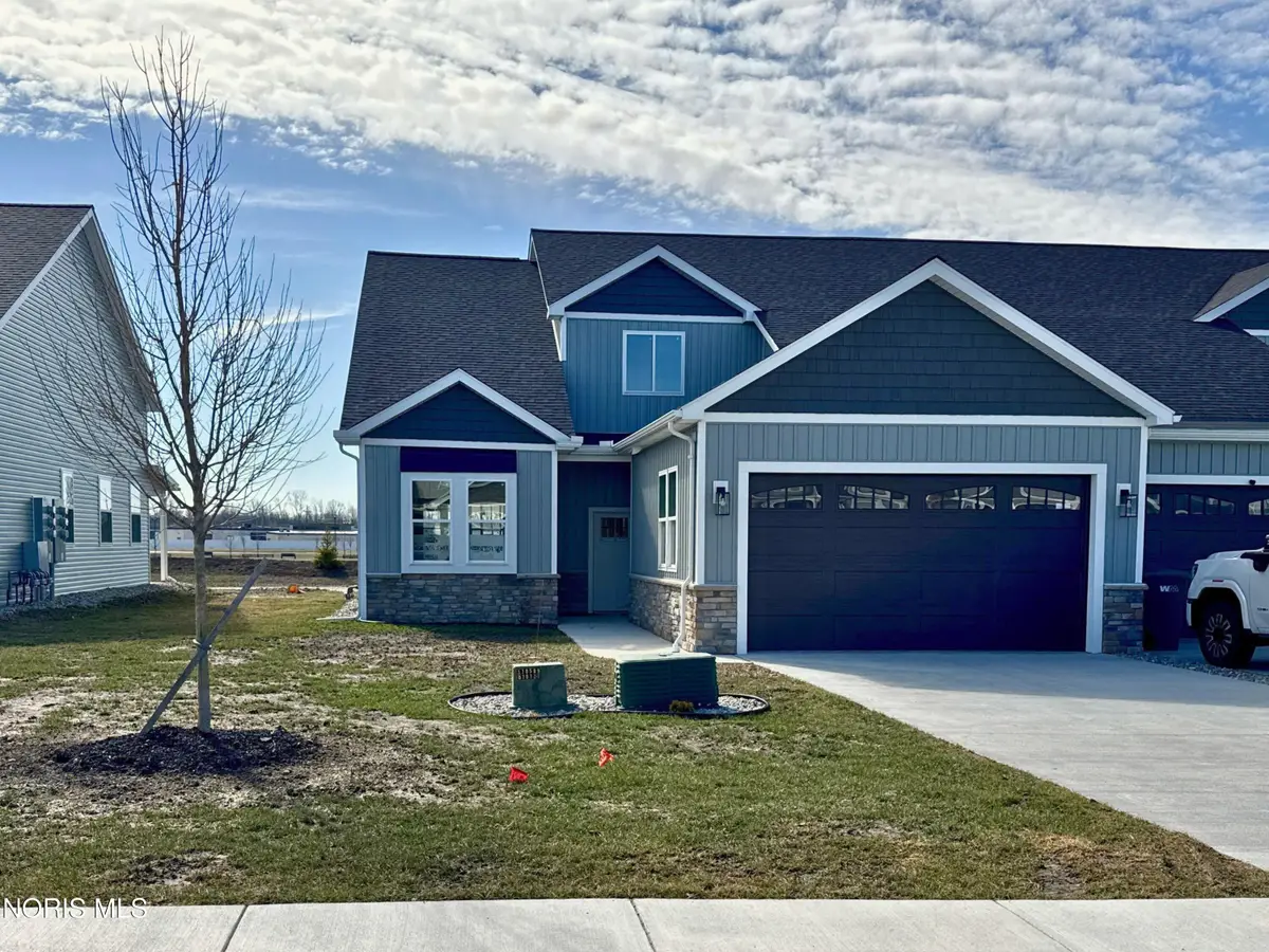 184 E Bridge Road, Northwood, OH 43619 - #1