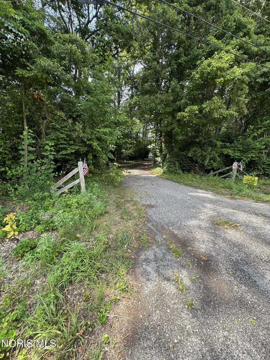 4531 County Road 5, Delta, OH 43515 - #3