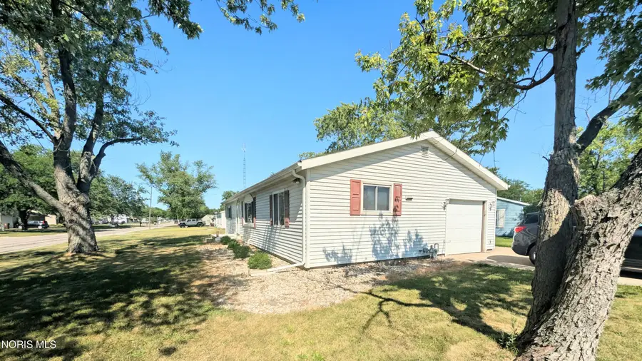 1625 Terrawenda Drive, Defiance, OH 43512 - #3