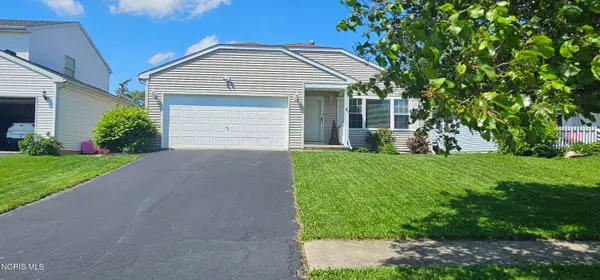 1056 Crystal Lane, Findlay, OH 45840