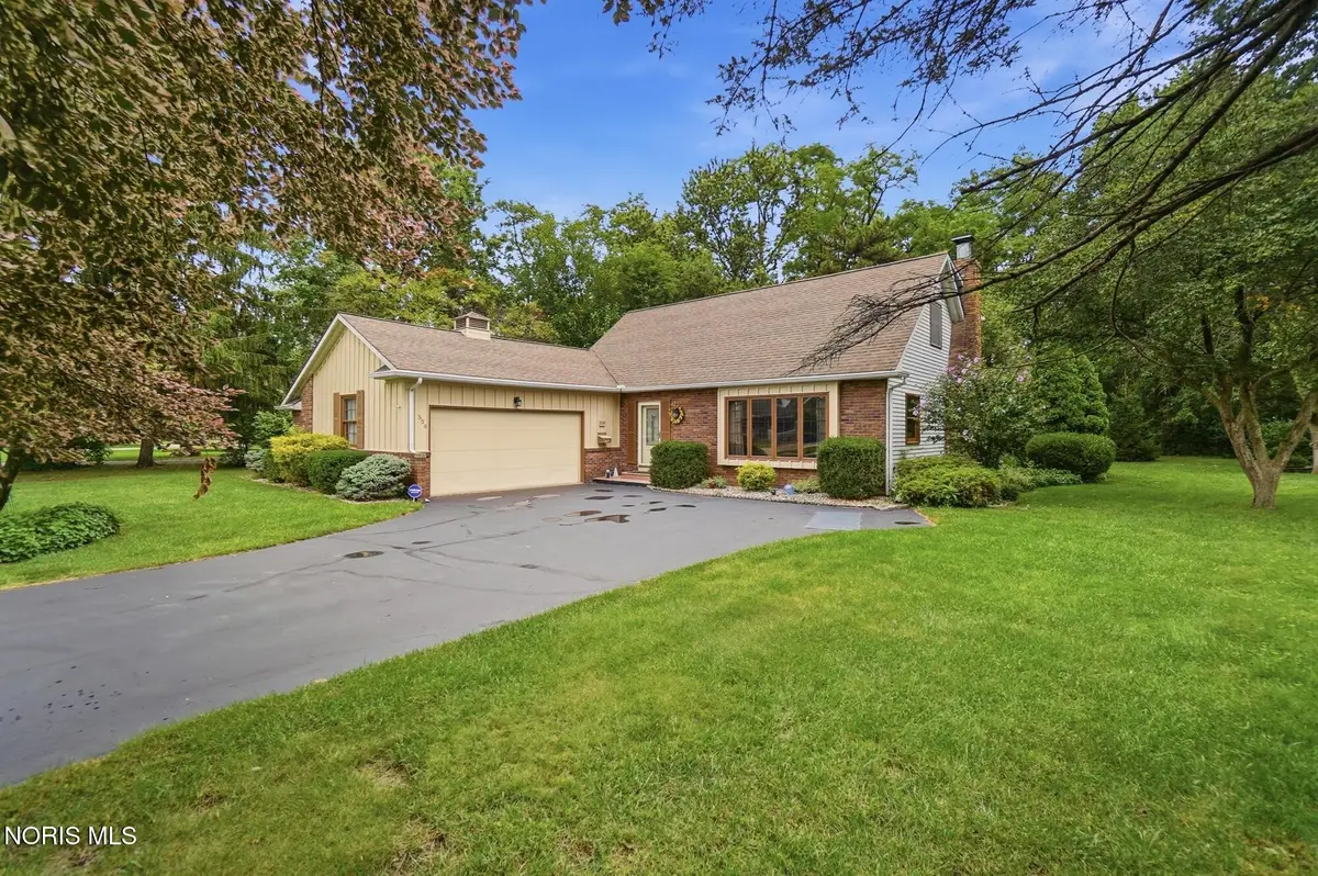 354 Colony Road, Rossford, OH 43460 - #1