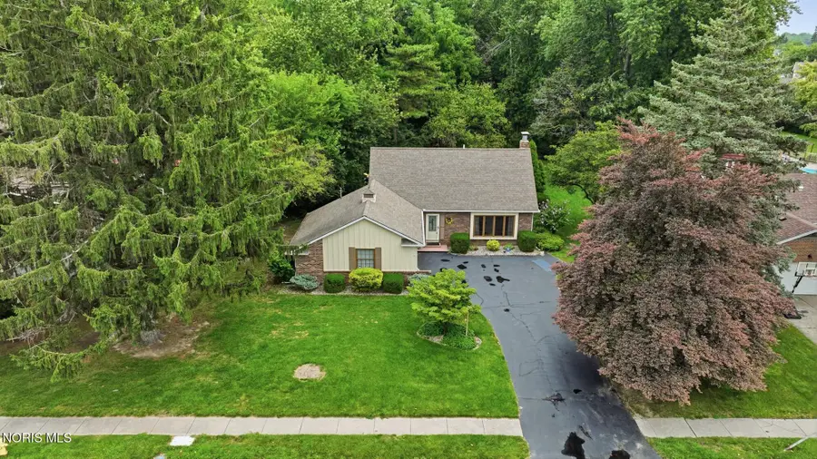 354 Colony Road, Rossford, OH 43460 - #3