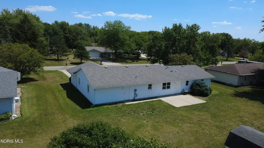 121 Avalon Drive, Bryan, OH 43506 - #2