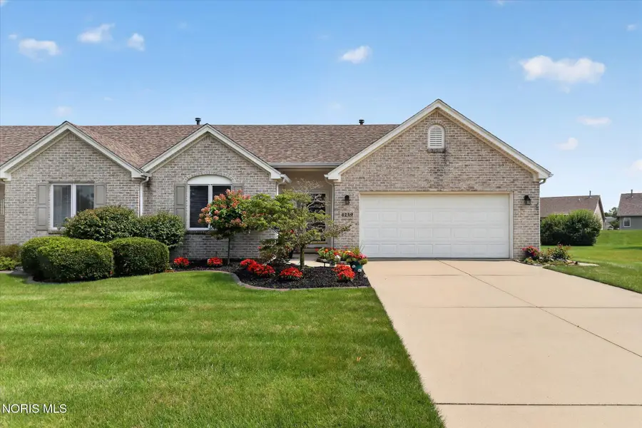 4239 E Waterbend Drive, Maumee, OH 43537 - #2