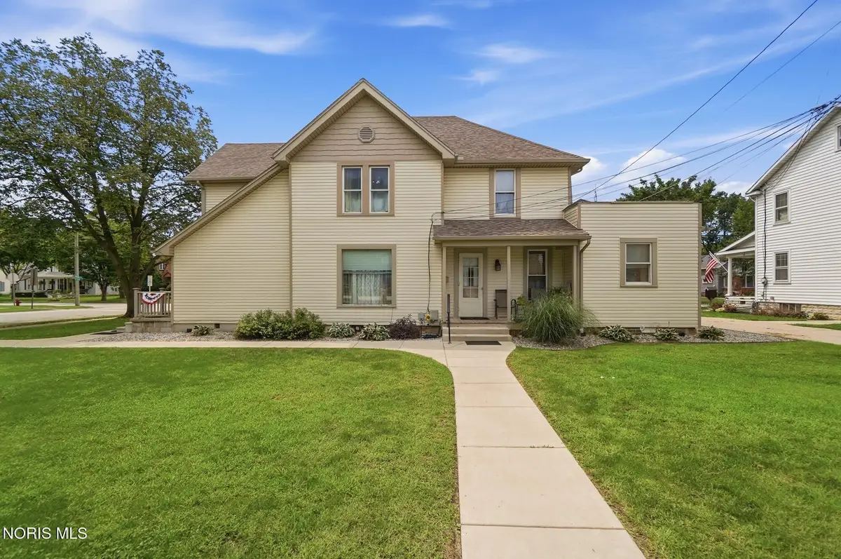 112 S Elm Street, Woodville, OH 43469 - #1