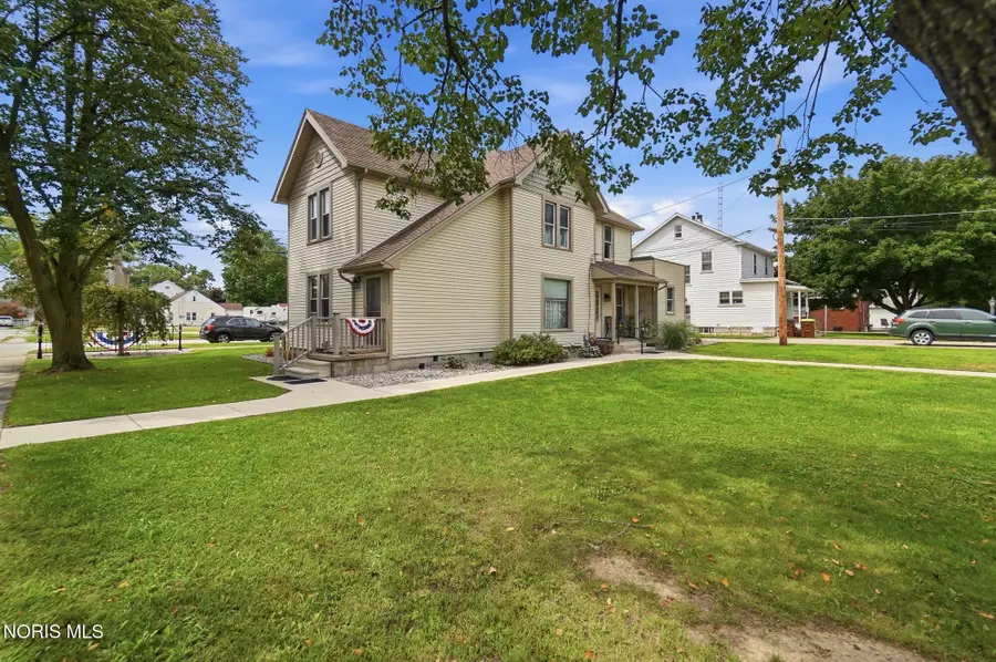 112 S Elm Street, Woodville, OH 43469 - #2
