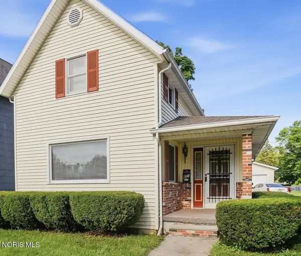 621 S Wood Street, Fostoria, OH 44830