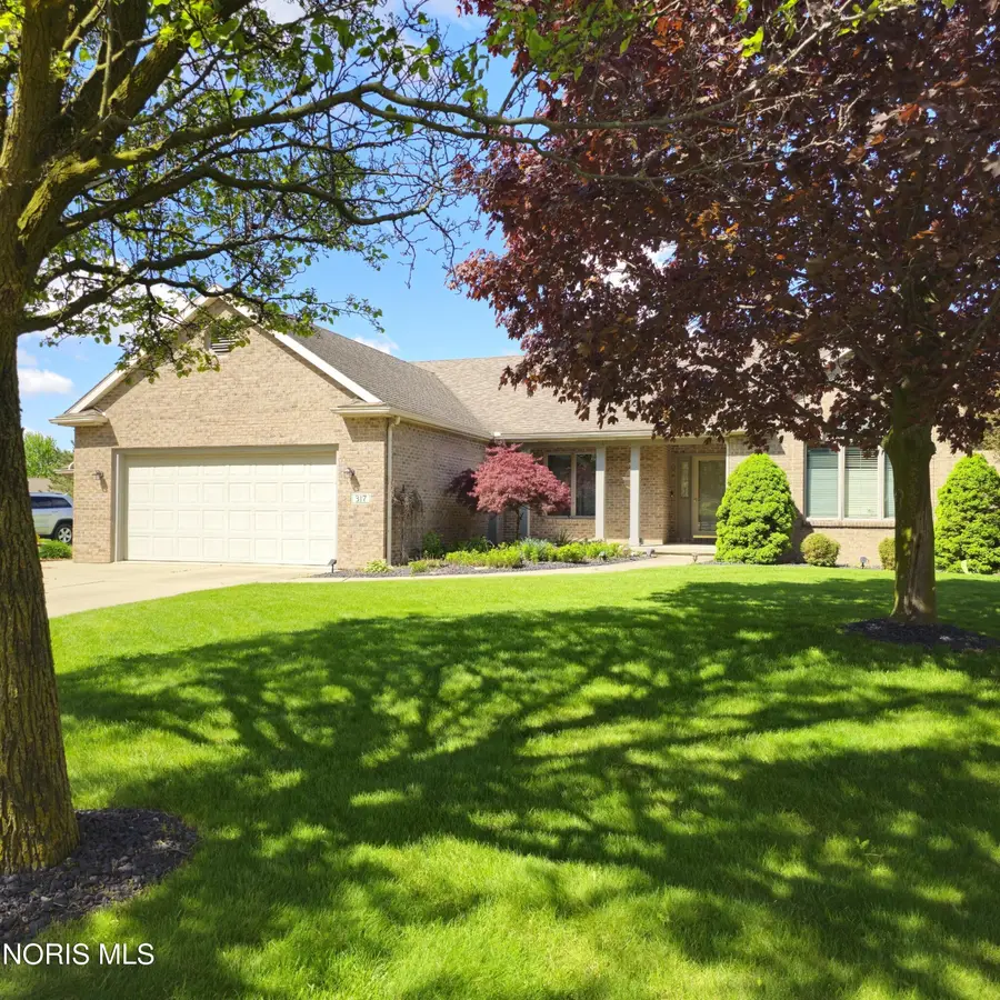 317 N Pointe Drive, Archbold, OH 43502 - #3
