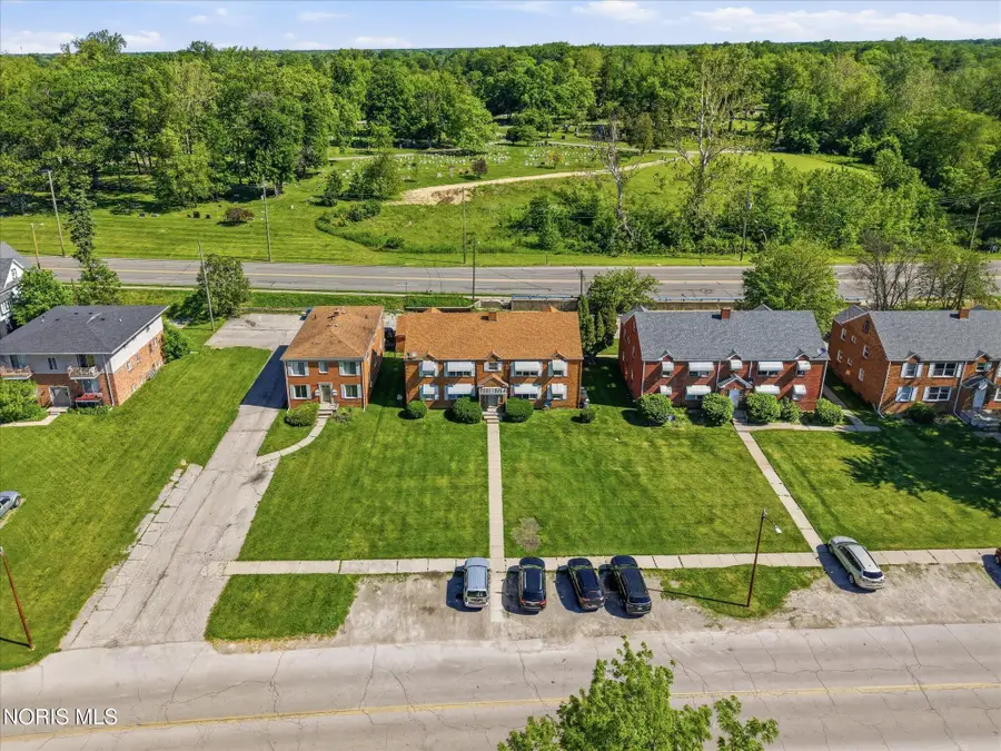1384 N Cove Boulevard, Toledo, OH 43606 - #3