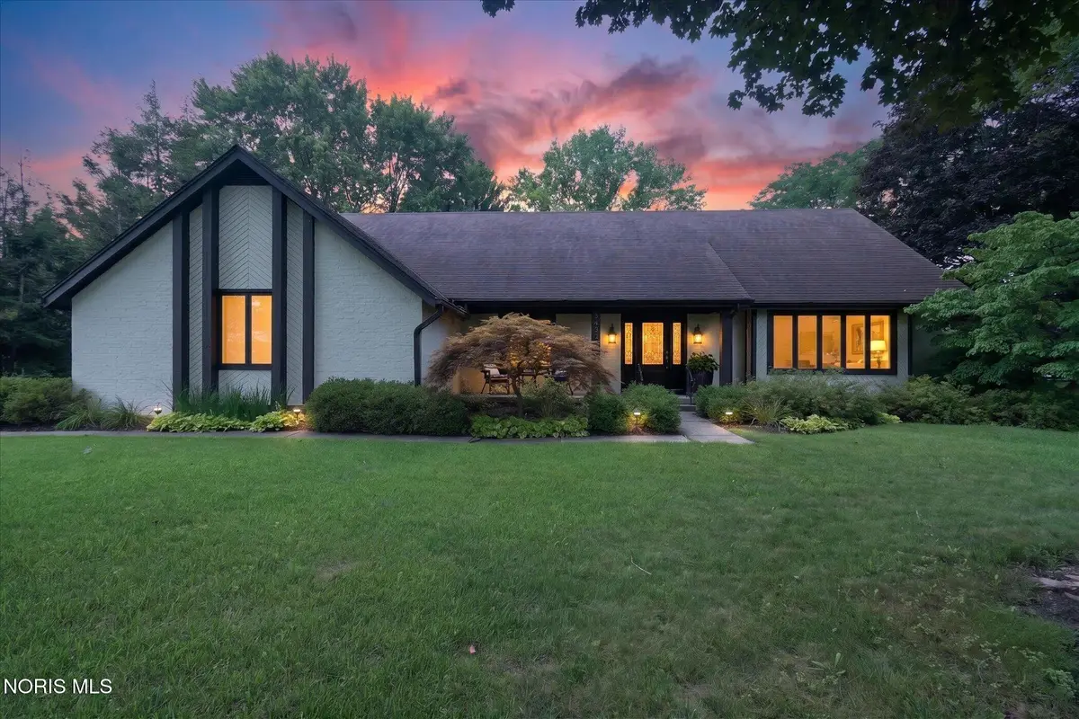 2945 Riva Ridge Road, Ottawa Hills, OH 43615 - #1