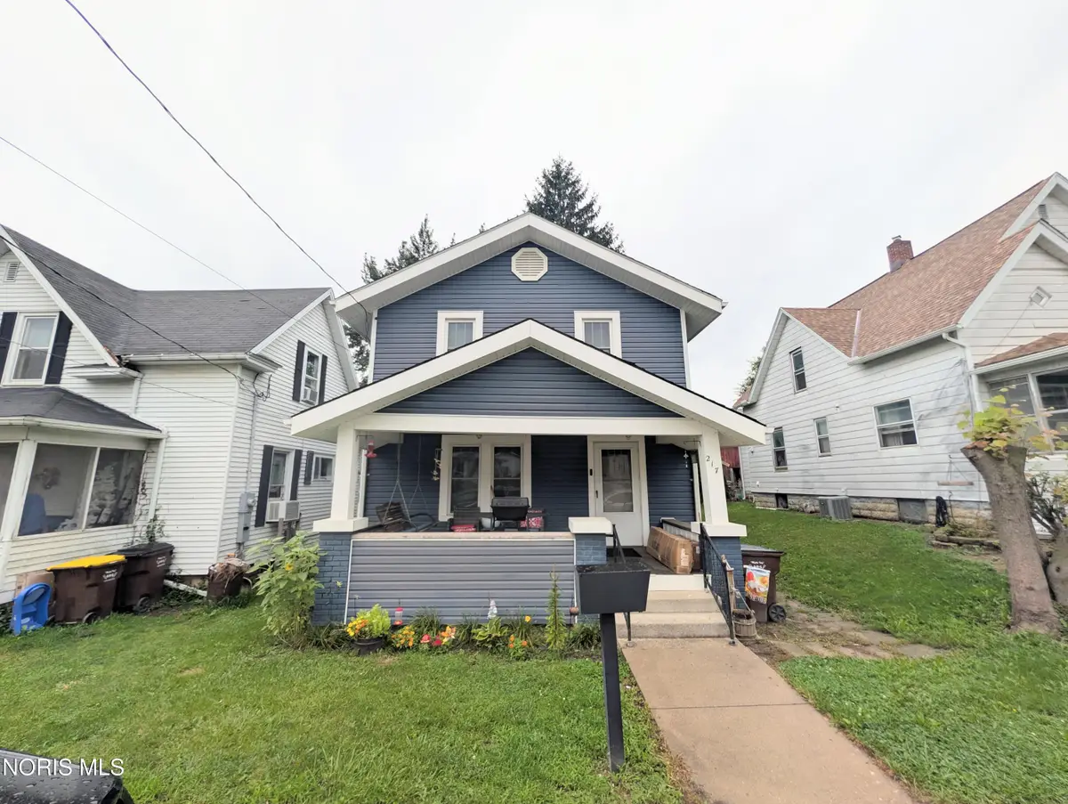 217 S Harrison Street, Montpelier, OH 43543 - #1