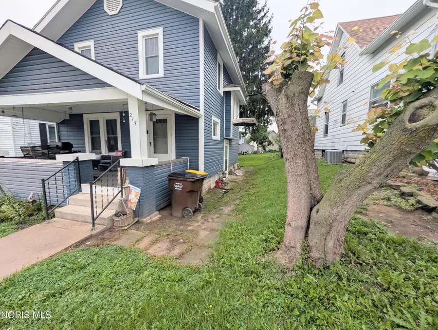 217 S Harrison Street, Montpelier, OH 43543 - #2