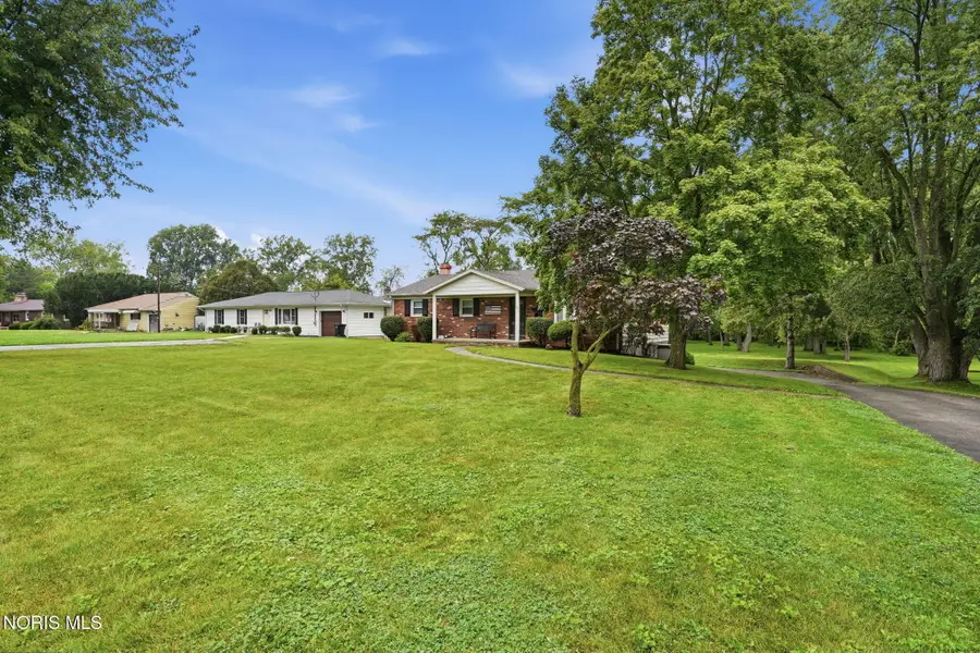 11091 Autumn Lane, Fostoria, OH 44830 - #3