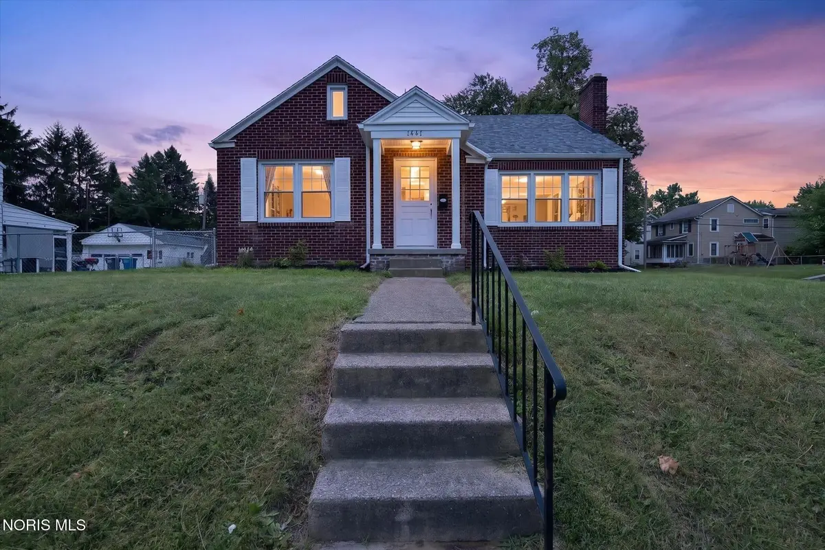 1447 Craigwood Road, Toledo, OH 43612 - #1