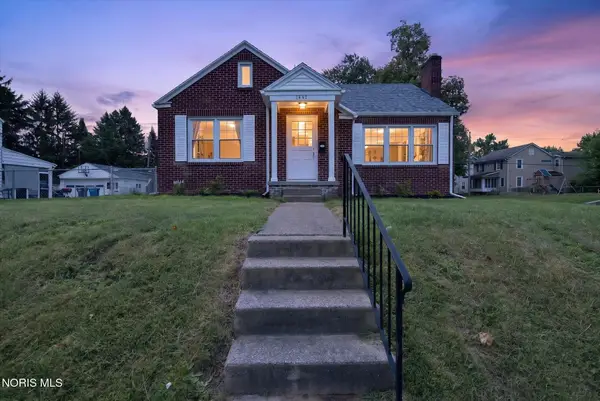 1447 Craigwood Road, Toledo, OH 43612