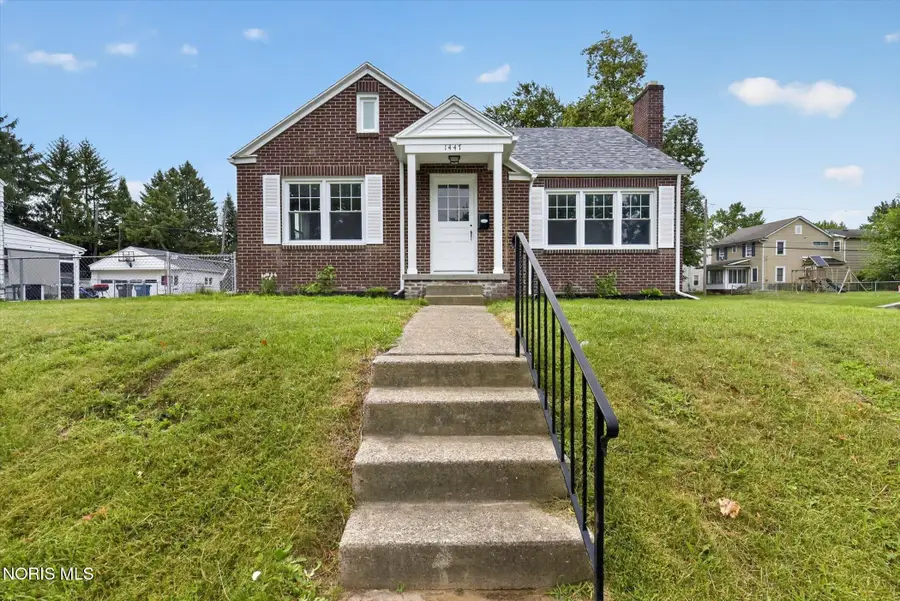 1447 Craigwood Road, Toledo, OH 43612 - #3