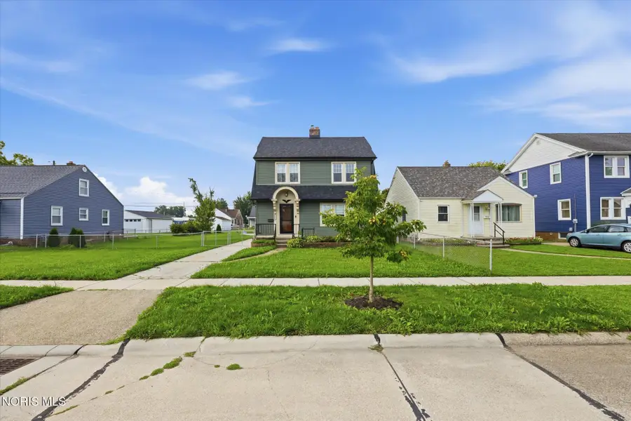 2640 104th Street, Toledo, OH 43611 - #3