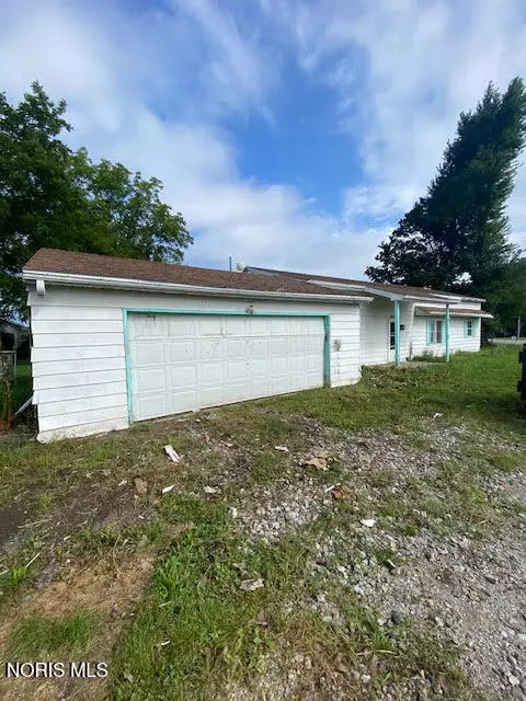 2991 L Road, Edon, OH 43518