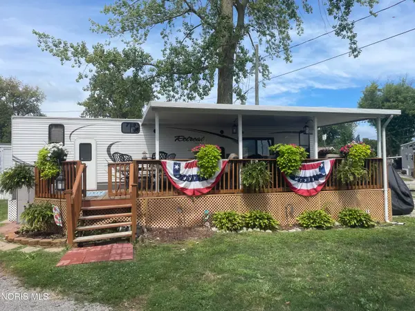 2200 Harborview Drive #24, Lakeside Marblehead, OH 43440