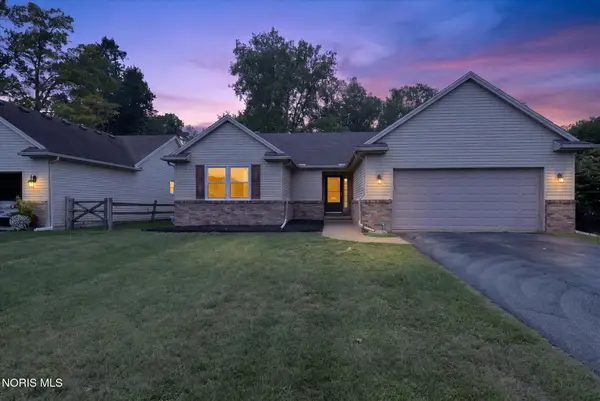 514 Highland Creek Court, Holland, OH 43528