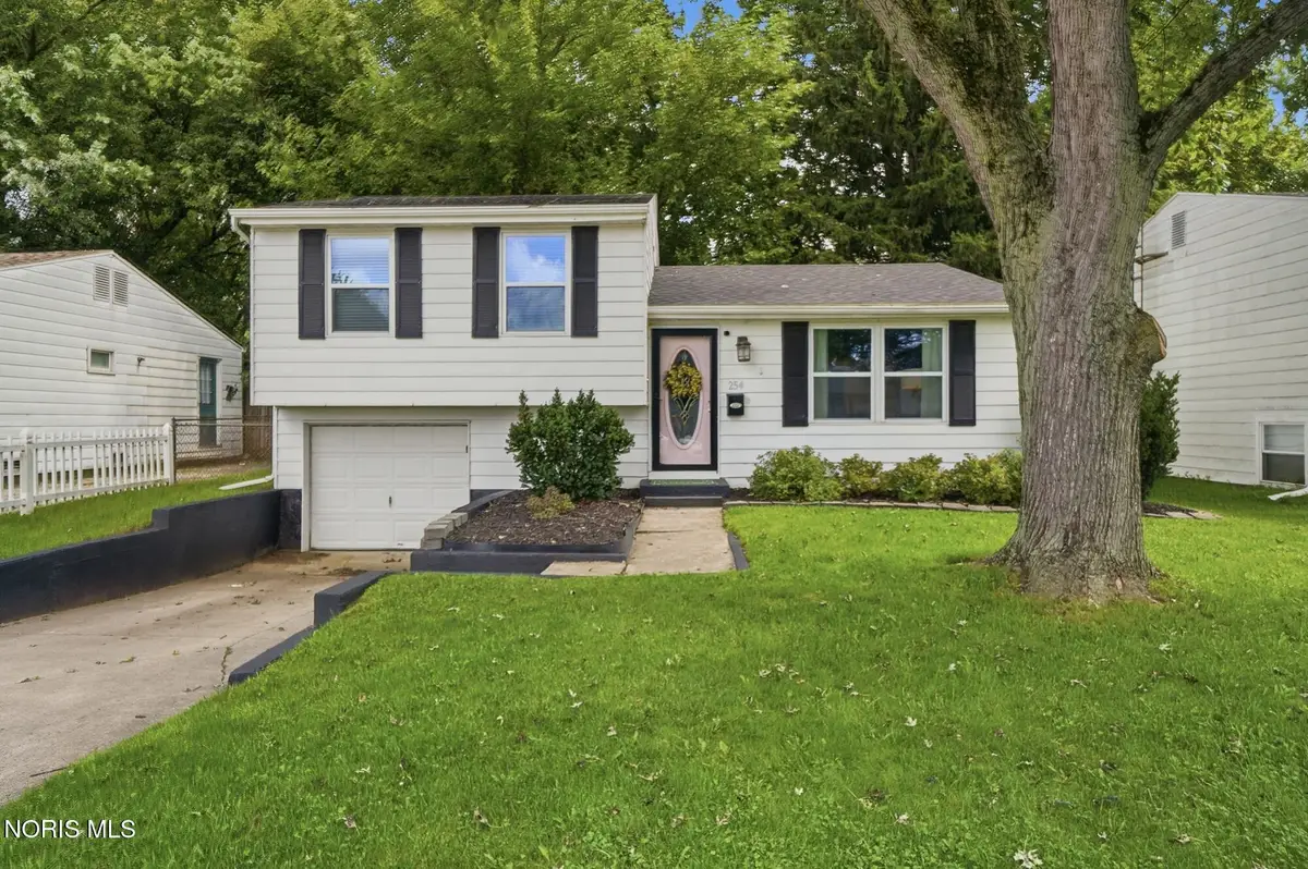 254 Hargrave Road, Toledo, OH 43615 - #1