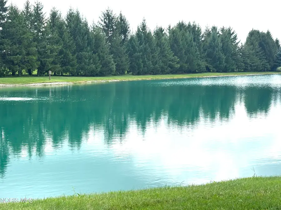 6957 Secluded Pines Drive, Maumee, OH 43537 - #3