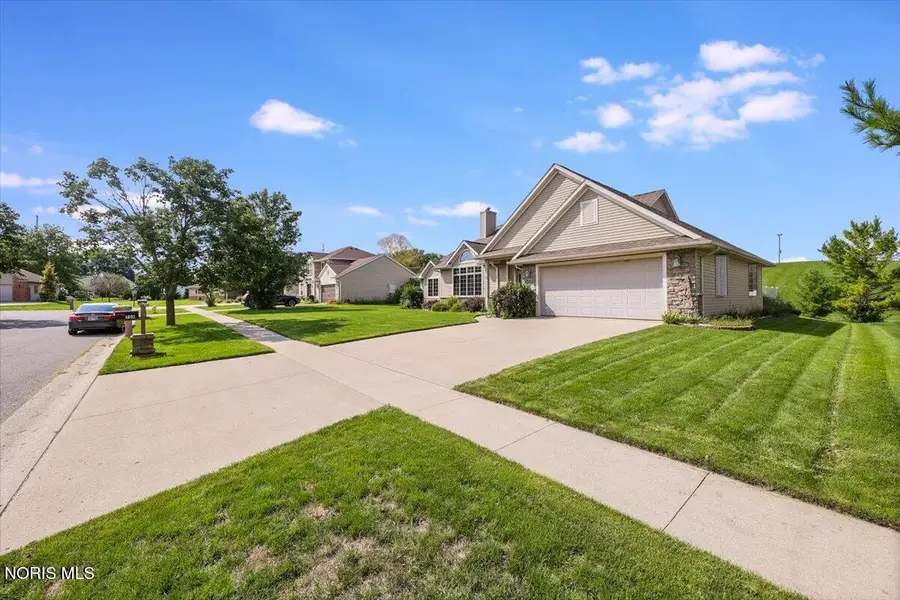 709 Parkside Drive, Wauseon, OH 43567 - #3