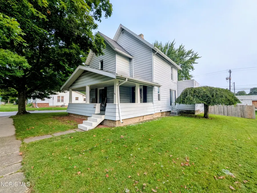 408 W Jackson Street, West Unity, OH 43570 - #2