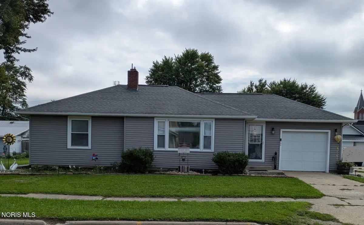 208 N Michigan Street, Edon, OH 43518 - #1