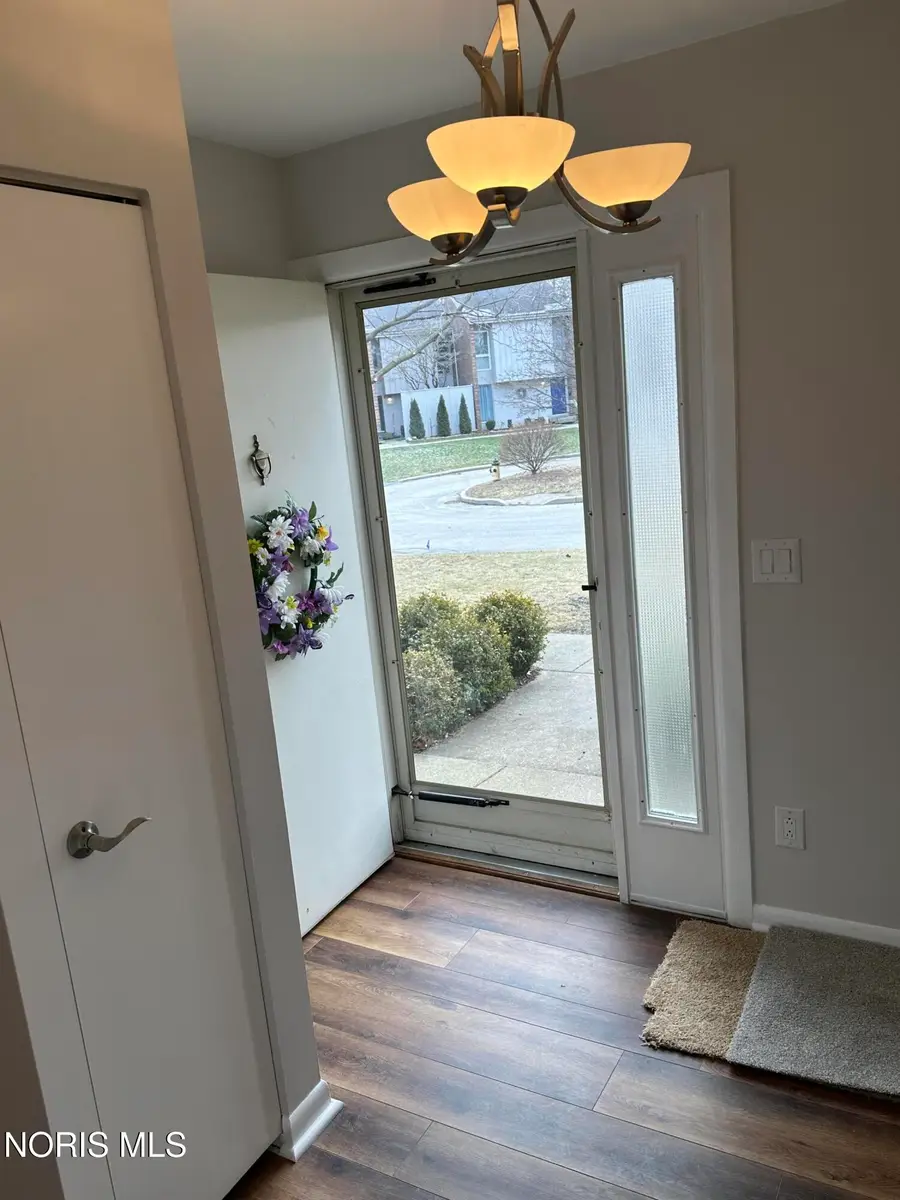 5122 Regency Drive #2, Toledo, OH 43615 - #3