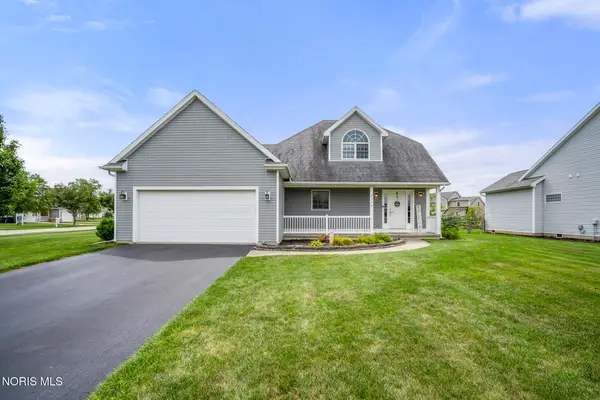 1954 Horseshoe Bend Drive, Perrysburg, OH 43551