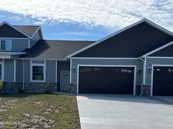 176 E Bridge Road, Northwood, OH 43619