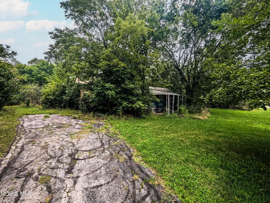 2042 County Road 32, Helena, OH 43435 - #2