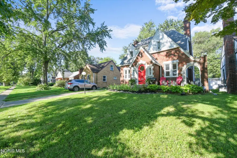 2935 Algonquin Parkway, Toledo, OH 43606 - #3