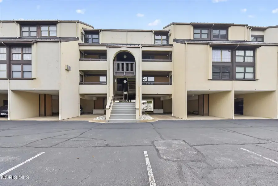 1803 E Perry Street #Apt 44, Port Clinton, OH 43452 - #3