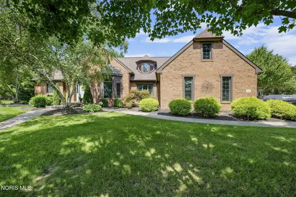 2266 Heatherwood Drive, Findlay, OH 45840
