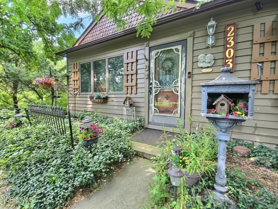 2303 Bahiamar Road, Toledo, OH 43611 - #2