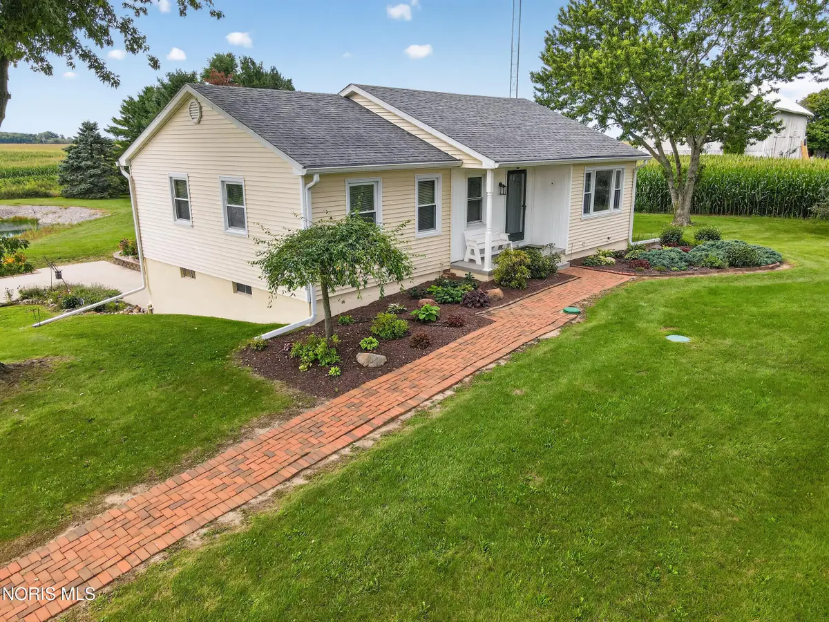 11725 Sylvania Metamora Road, Berkey, OH 43504 - #1