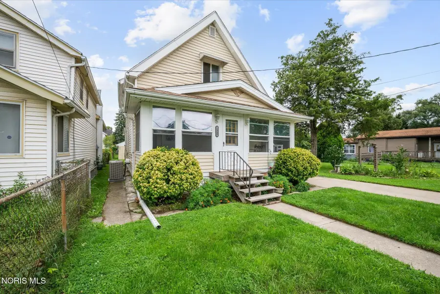 1315 Freedom Street, Toledo, OH 43605 - #3