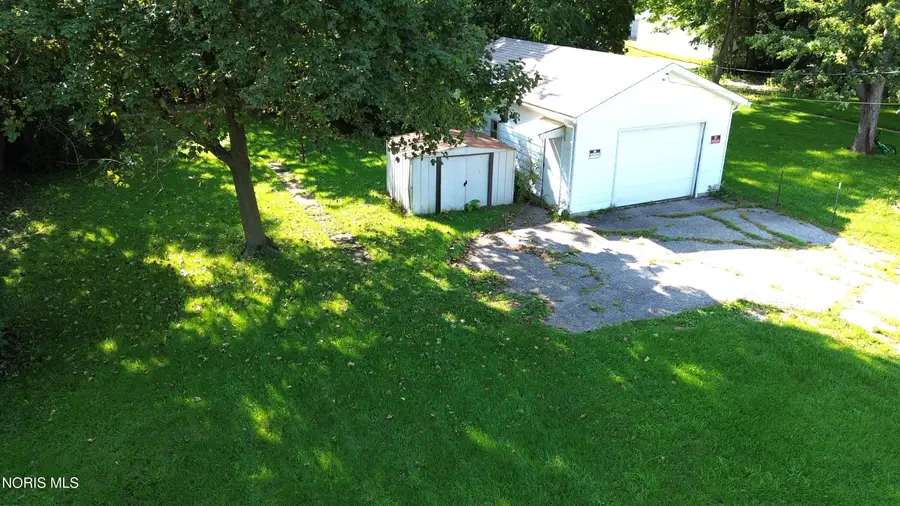 410 N Clinton Street, Defiance, OH 43512 - #2