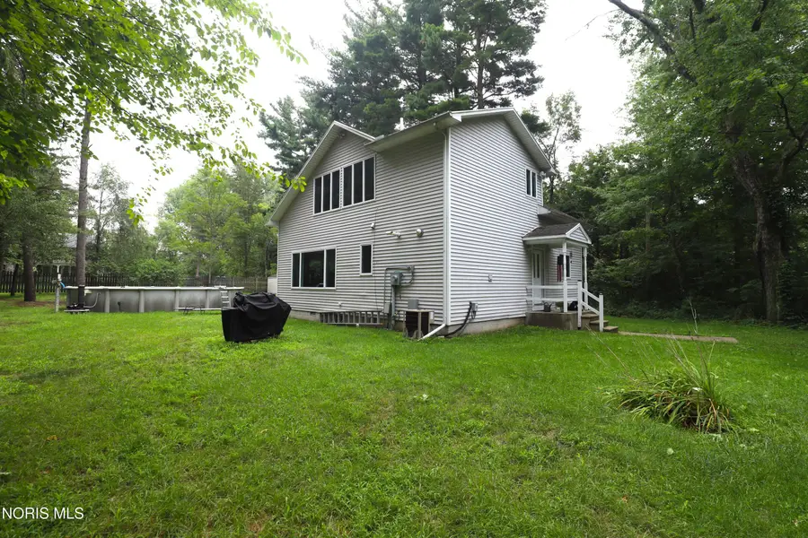 2419 S Crissey Road, Monclova, OH 43542 - #3