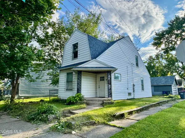 1102 White Street, Toledo, OH 43605