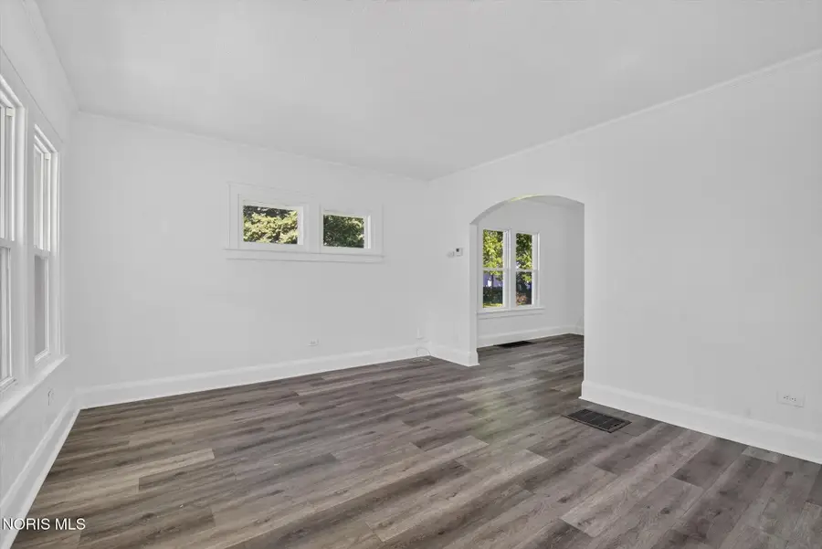 1742 Brussels Street, Toledo, OH 43613 - #3