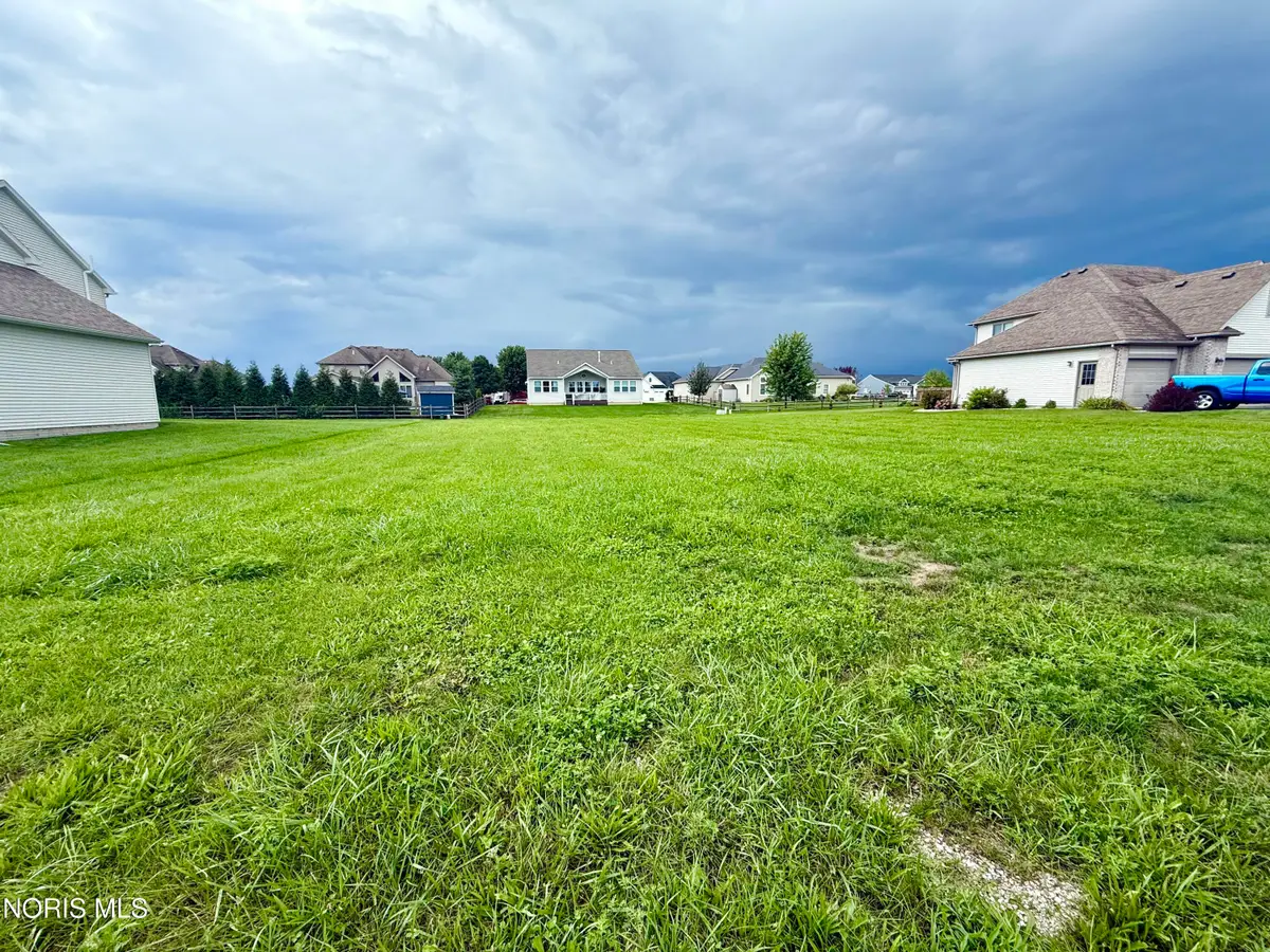 1086 Springcrest Drive, Waterville, OH 43566 - #1