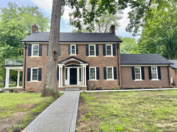2509 Meadowwood Drive, Toledo, OH 43606