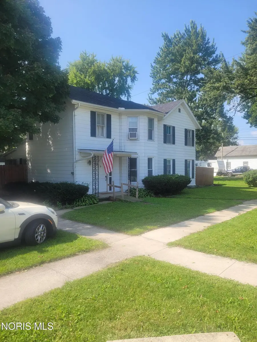 20405 Locust Street, Weston, OH 43569 - #2