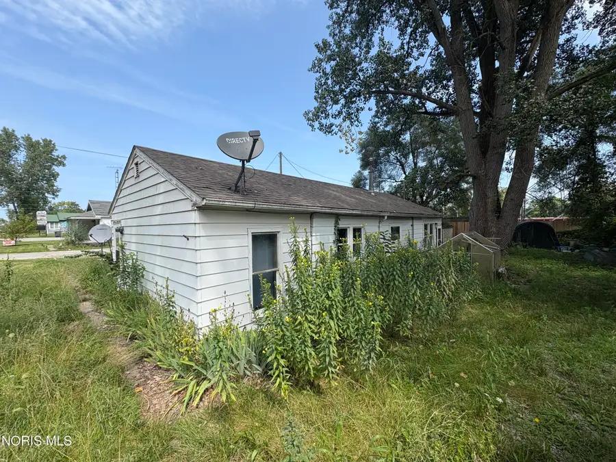3412 King Road, Toledo, OH 43617 - #2